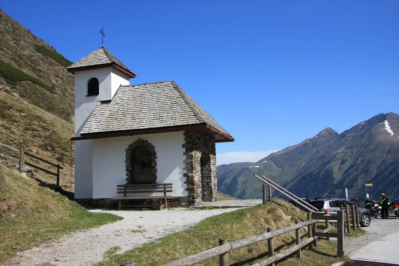 Roofing and Roof Repairs: A Practical Guide